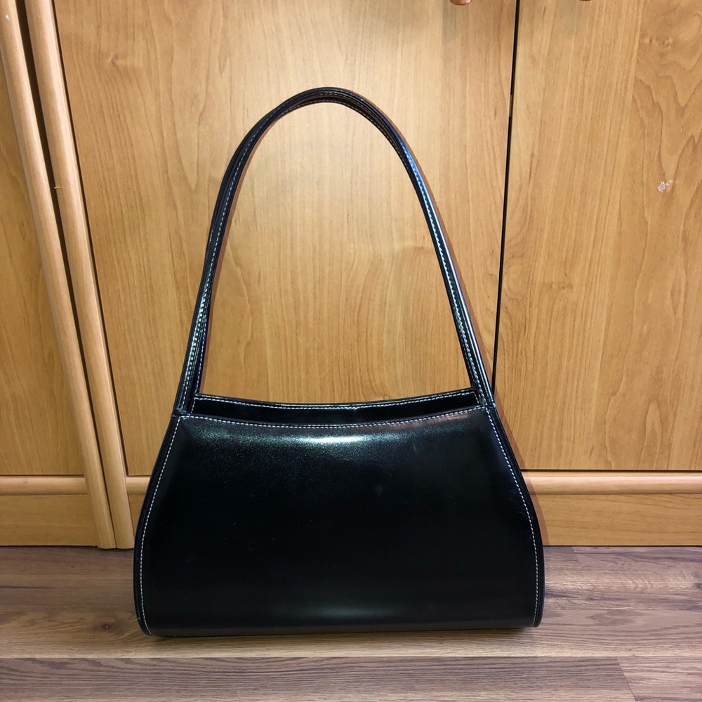 Very cute handbag, no brand name